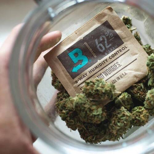 BOVEDA %62 8gr Kapalı Paket Puro Nemlendirici 4'lü Paket