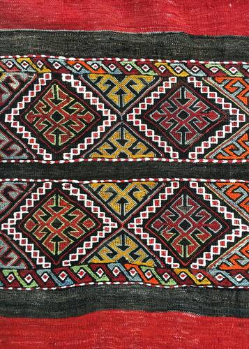 Konya Sumak Kilim Kök Boyalı 135 x 112 cm