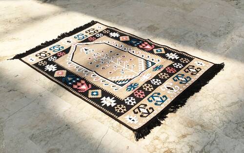 Shark Anadolu Seccade Kilim 1